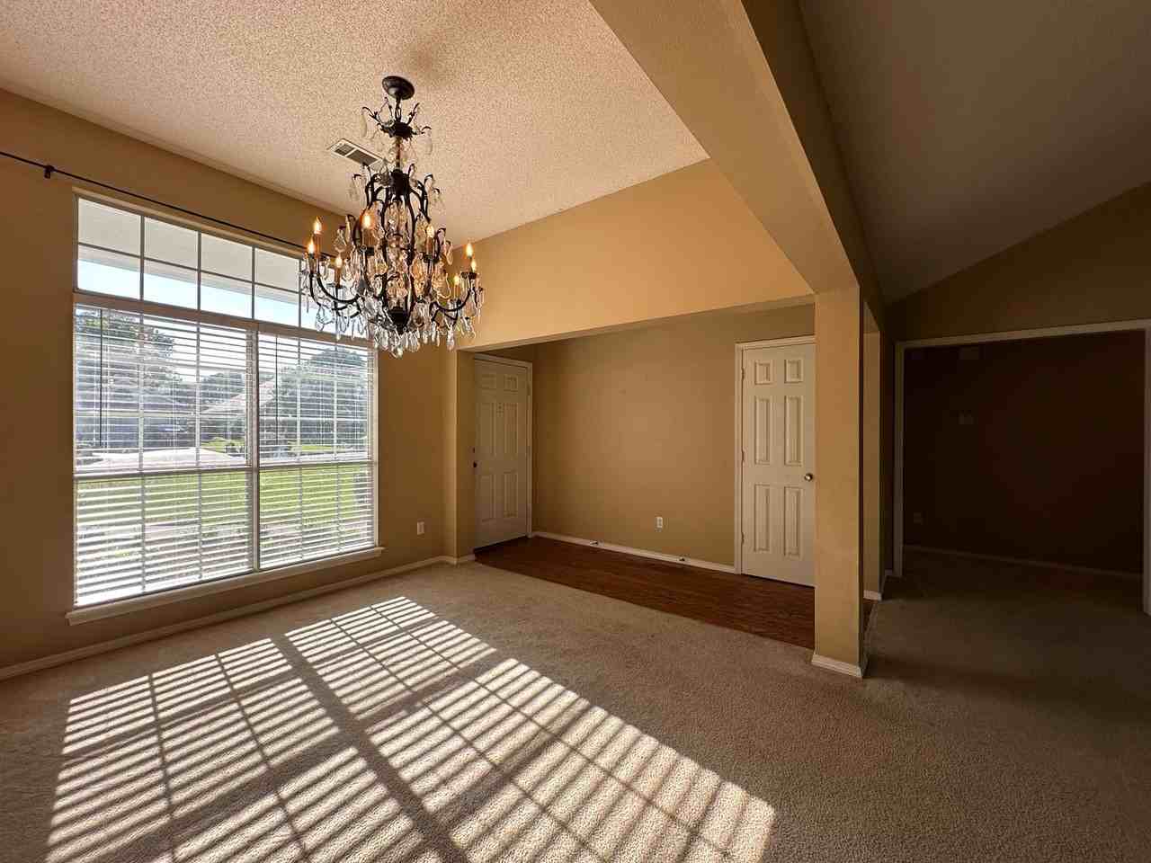 2713 S 87th Dr - Photo 3 of 24