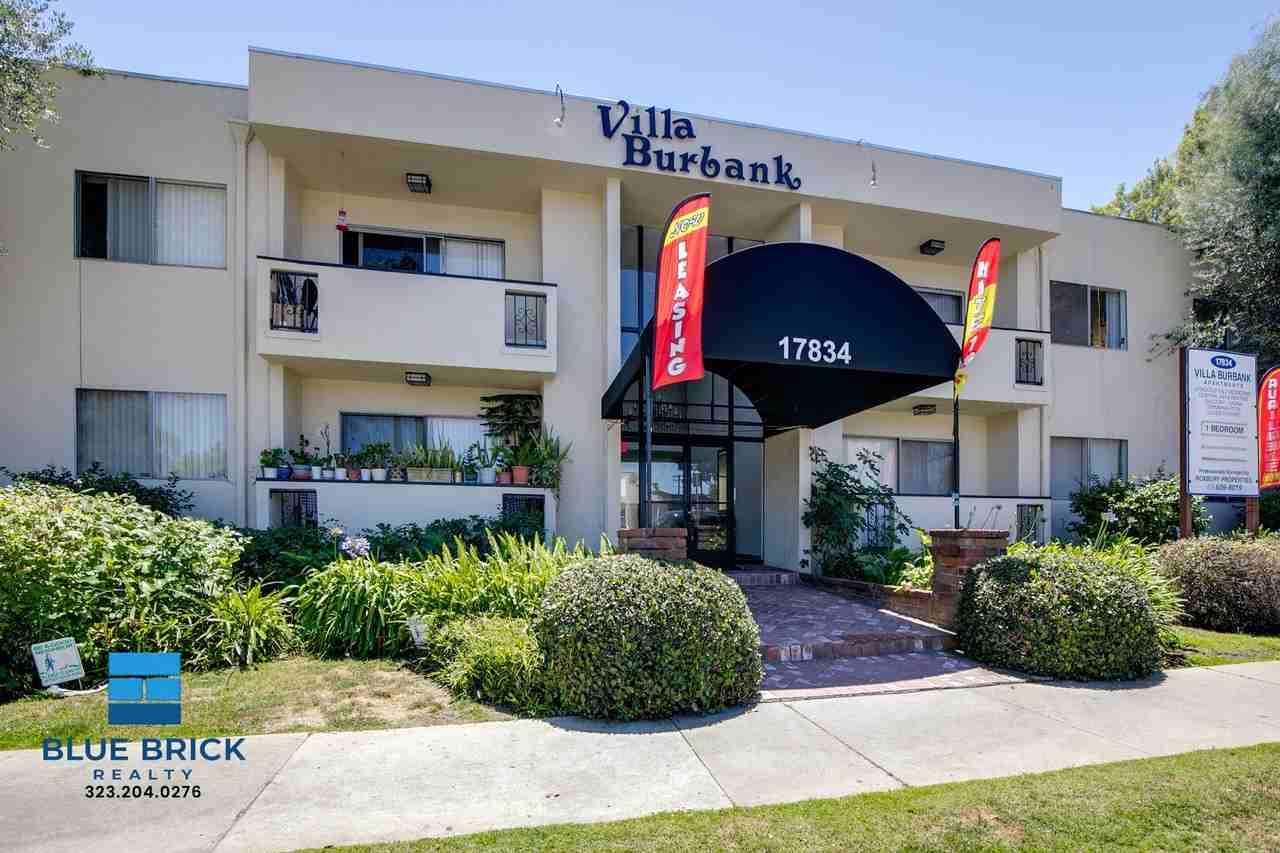 17834 Burbank Blvd #111 - Photo 3 of 24