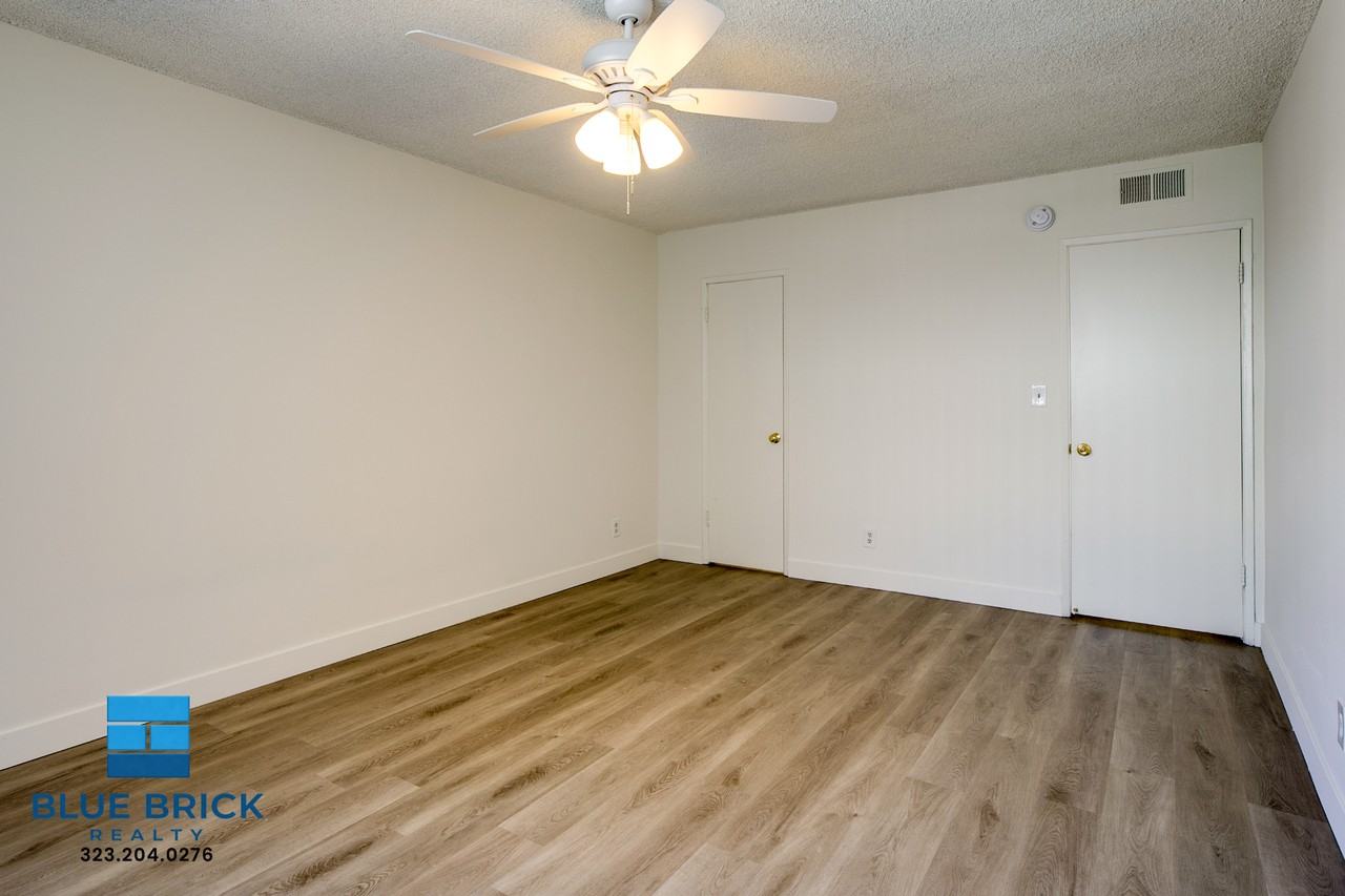 17834 Burbank Blvd #111 - Photo 6 of 24