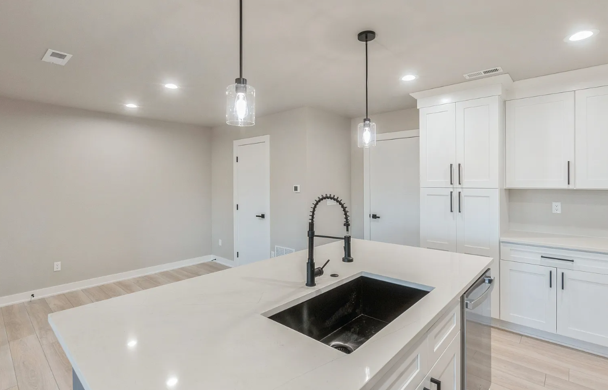 14409 Springbrook Trl #0 - Photo 4 of 16