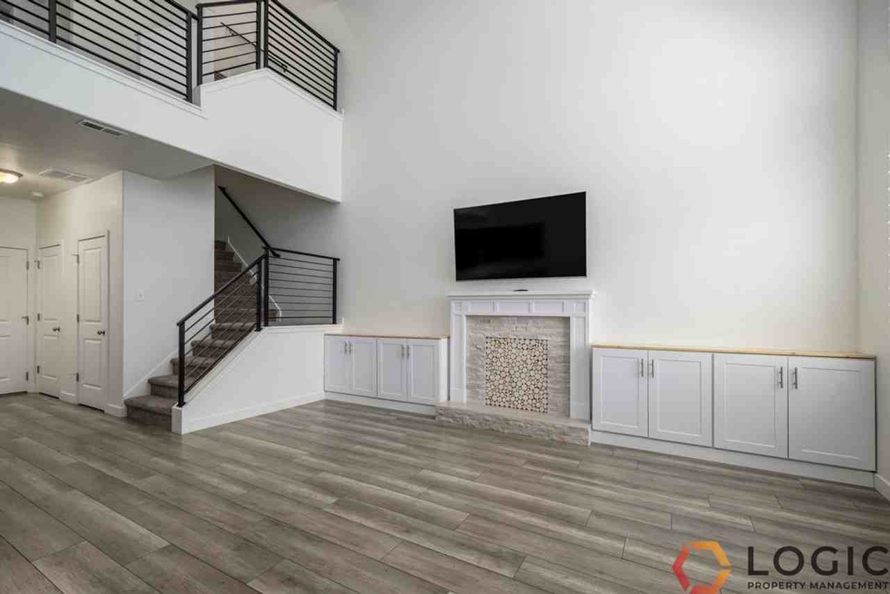 3167 W 3725 S - Photo 7 of 18