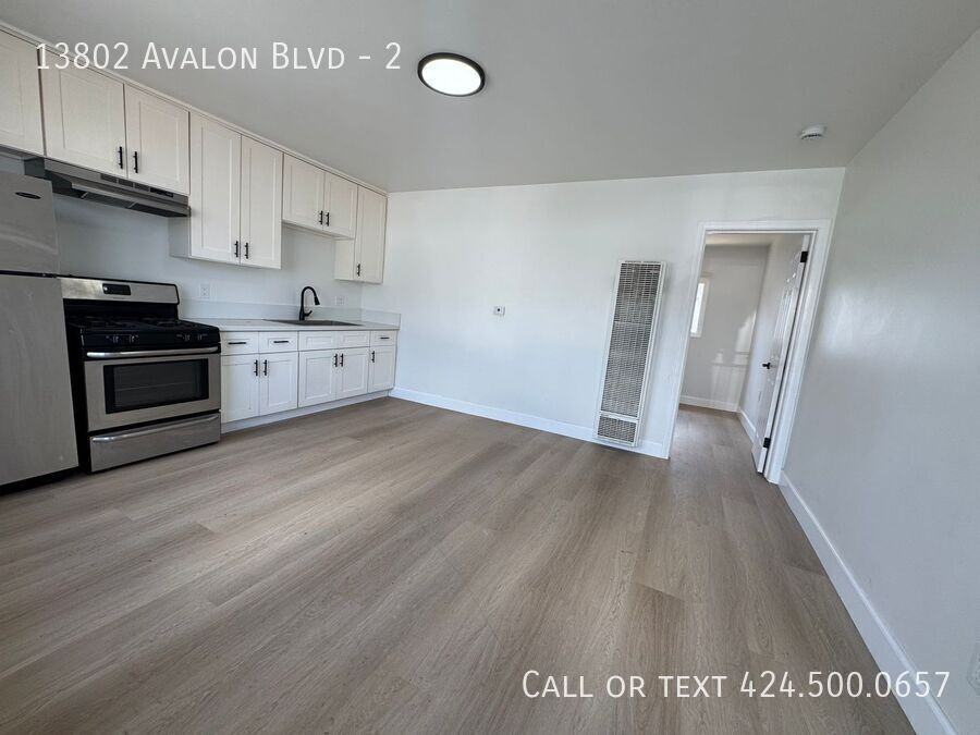 13802 Avalon Blvd #2 - Photo 2 of 11