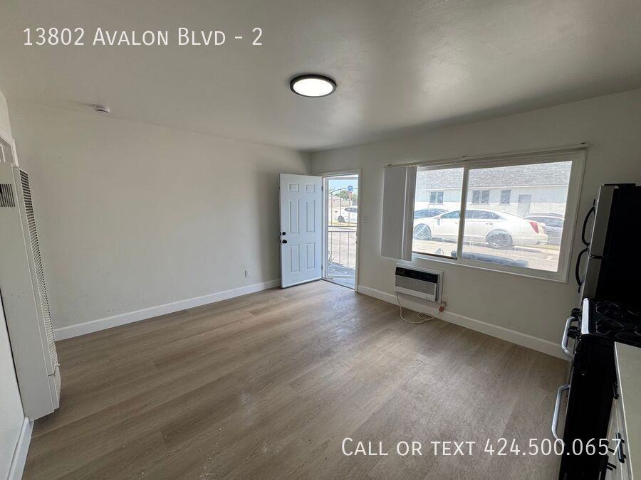 13802 Avalon Blvd #2 - Photo 3 of 11