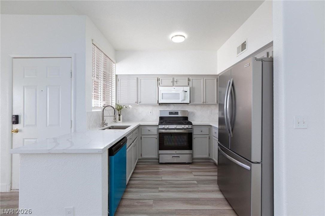 7701 Himalayas Ave #204 - Photo 7 of 26