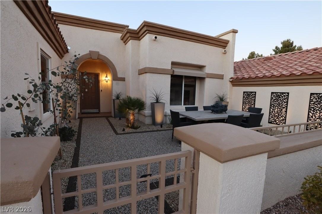 2913 Vista Butte Dr - Photo 4 of 42