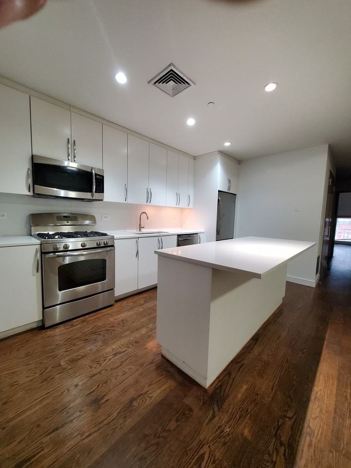 19 S William St #5 - Photo 2 of 8