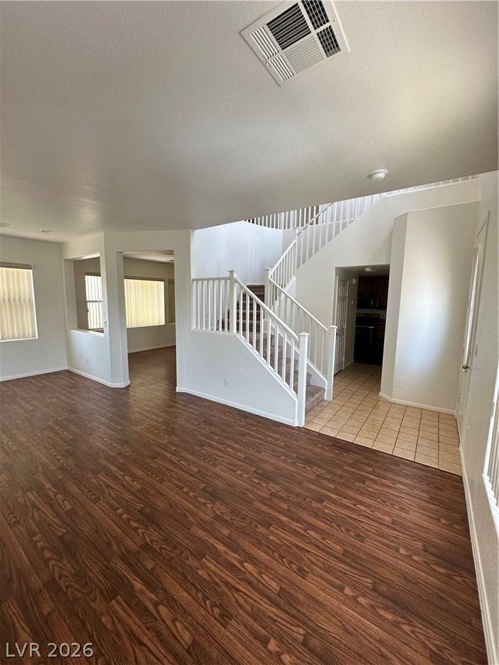 8553 Osmerea Ct - Photo 4 of 29