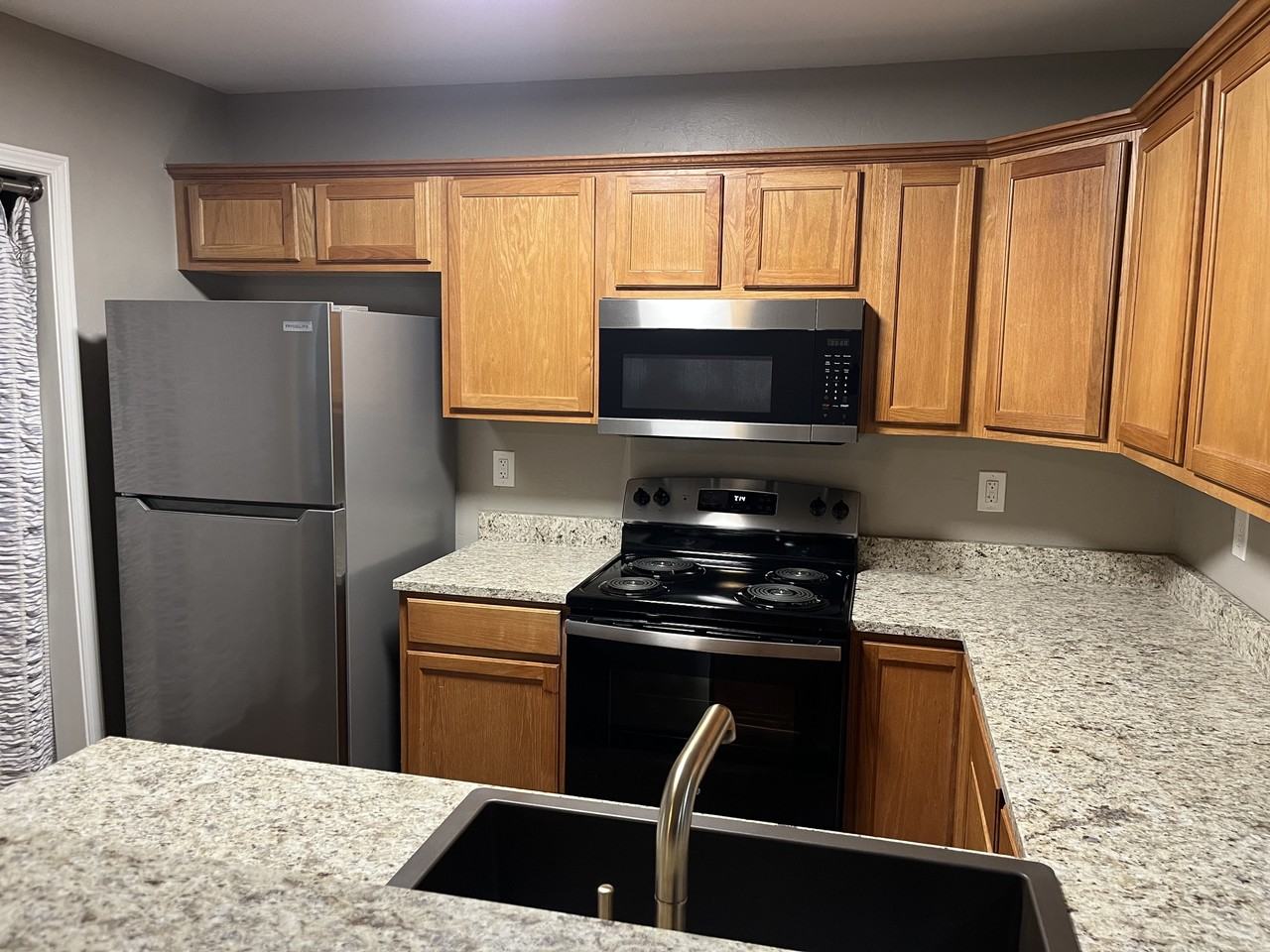 29 E Lincoln Ave #1 - Photo 4 of 20