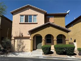 featured image of 6779 Windingwood St