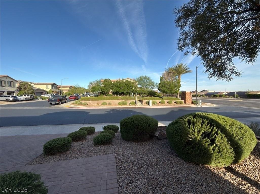 208 Rocky Basin St - Photo 3 of 37