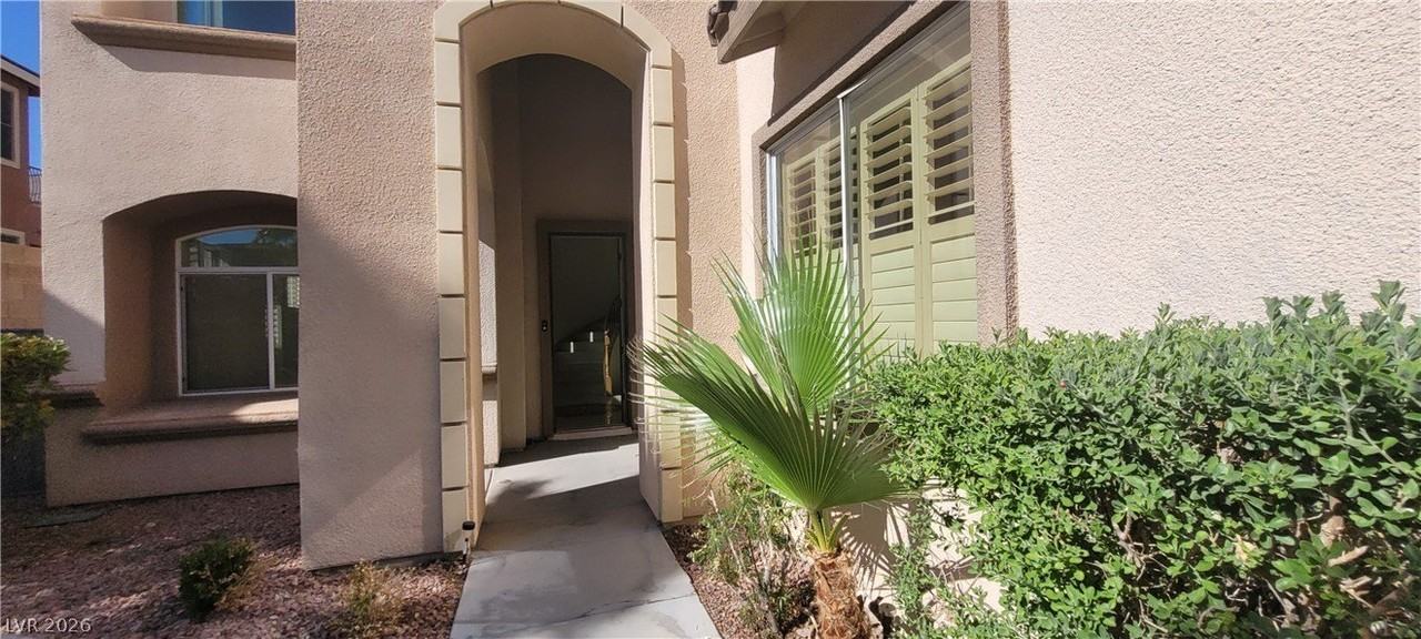 7728 Villa De La Paz Ave - Photo 7 of 50
