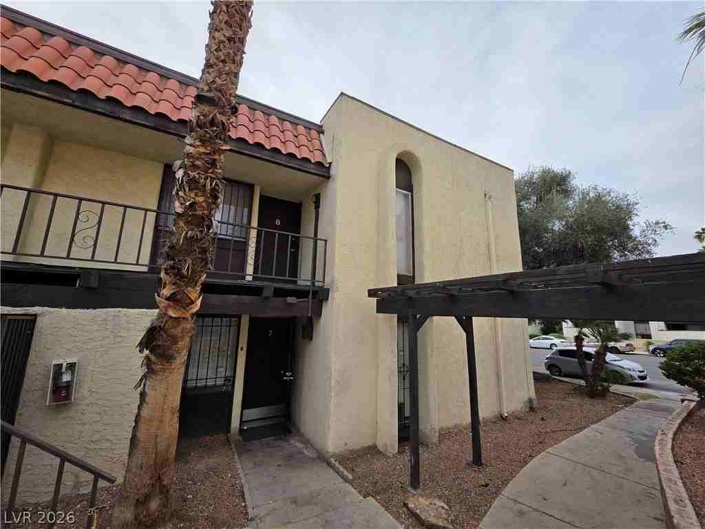 1440 Vegas Valley Dr #8 - Photo 5 of 45