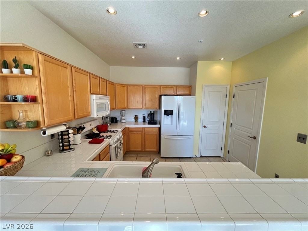 1000 Duckhorn Ct #101 - Photo 6 of 24