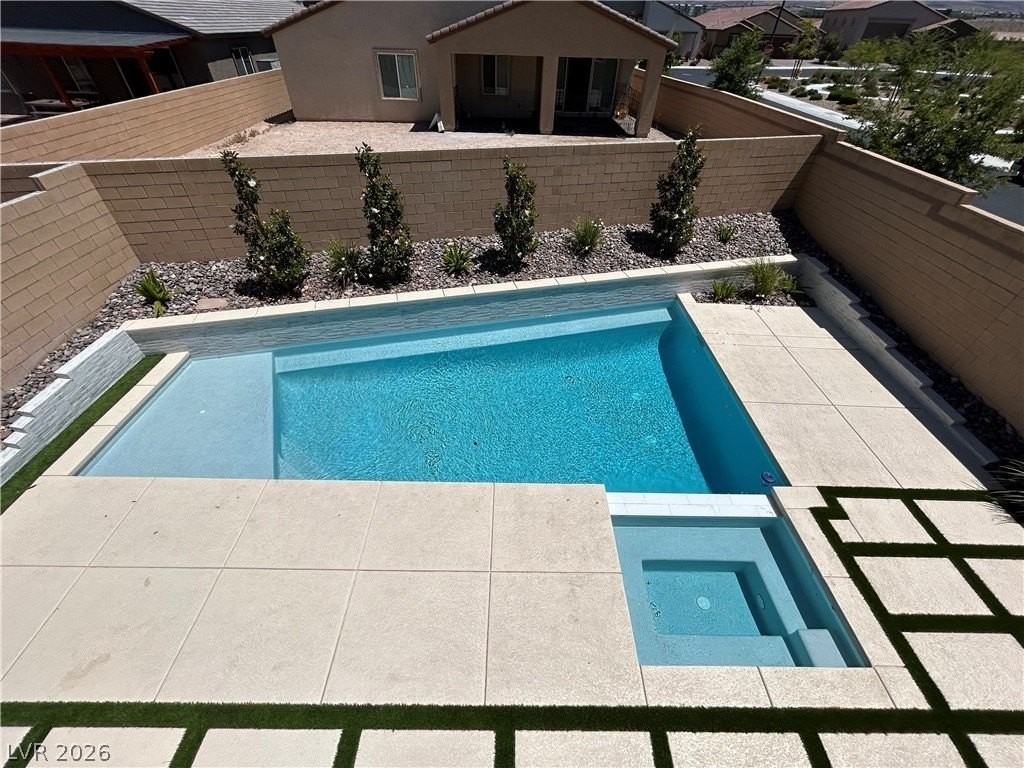 2276 Luna Haven St - Photo 2 of 34