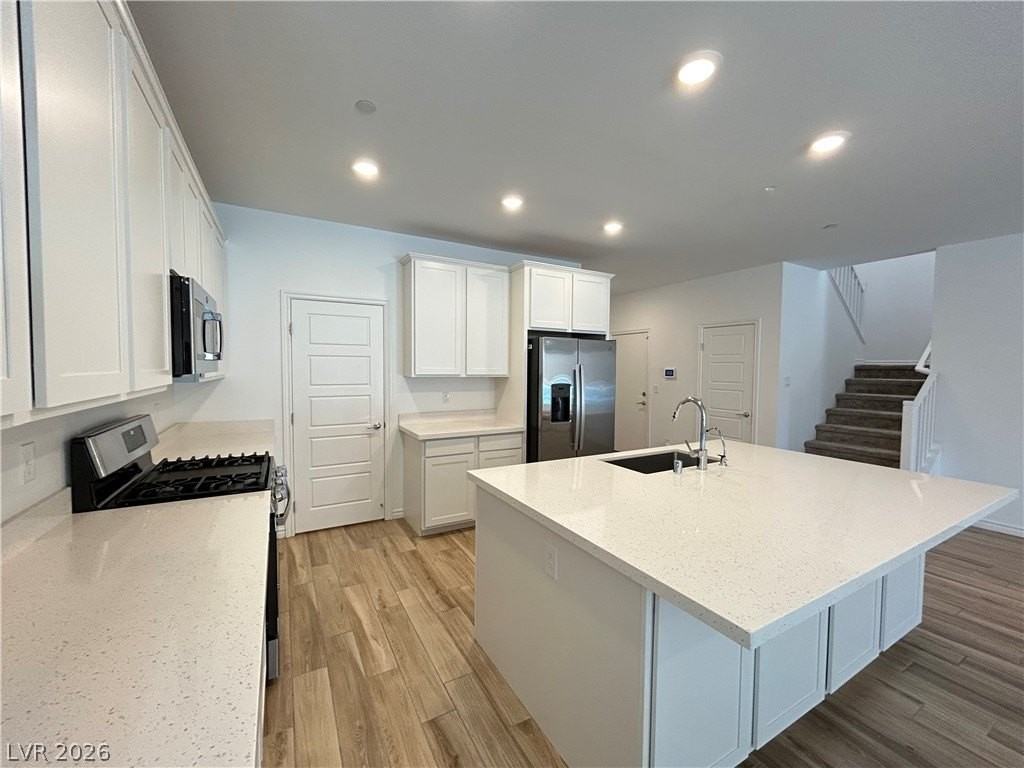 2276 Luna Haven St - Photo 5 of 34