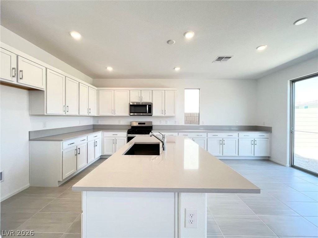 5892 Marigold Sunset Ct - Photo 6 of 26