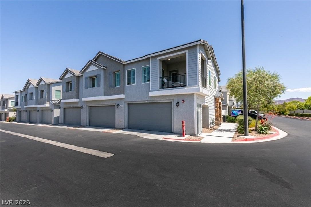 544 Teovani St #924 - Photo 3 of 45