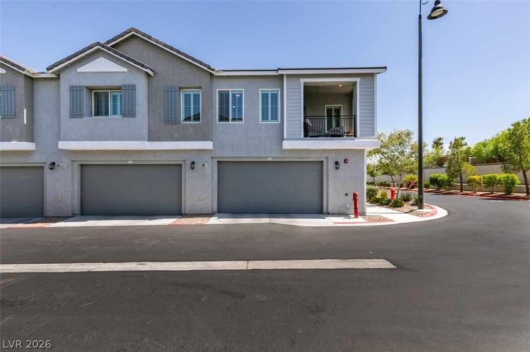 544 Teovani St #924 - Photo 4 of 45