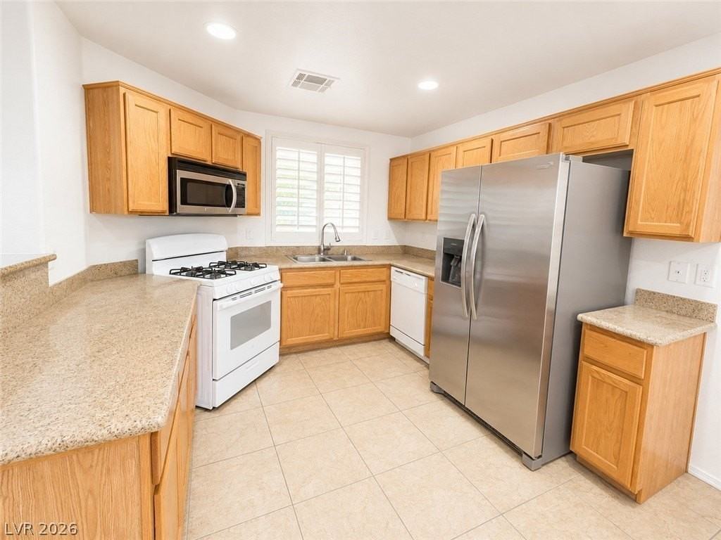 4774 Portola Vista Ave - Photo 4 of 9