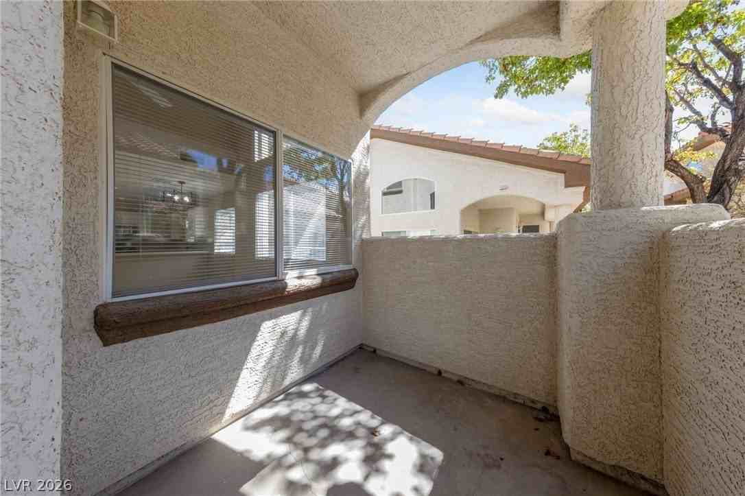 8025 Cherish Ave - Photo 4 of 29