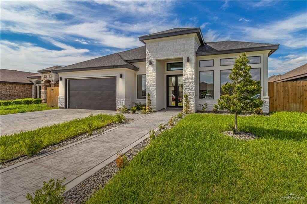 3200 Guadalupe - Photo 2 of 16