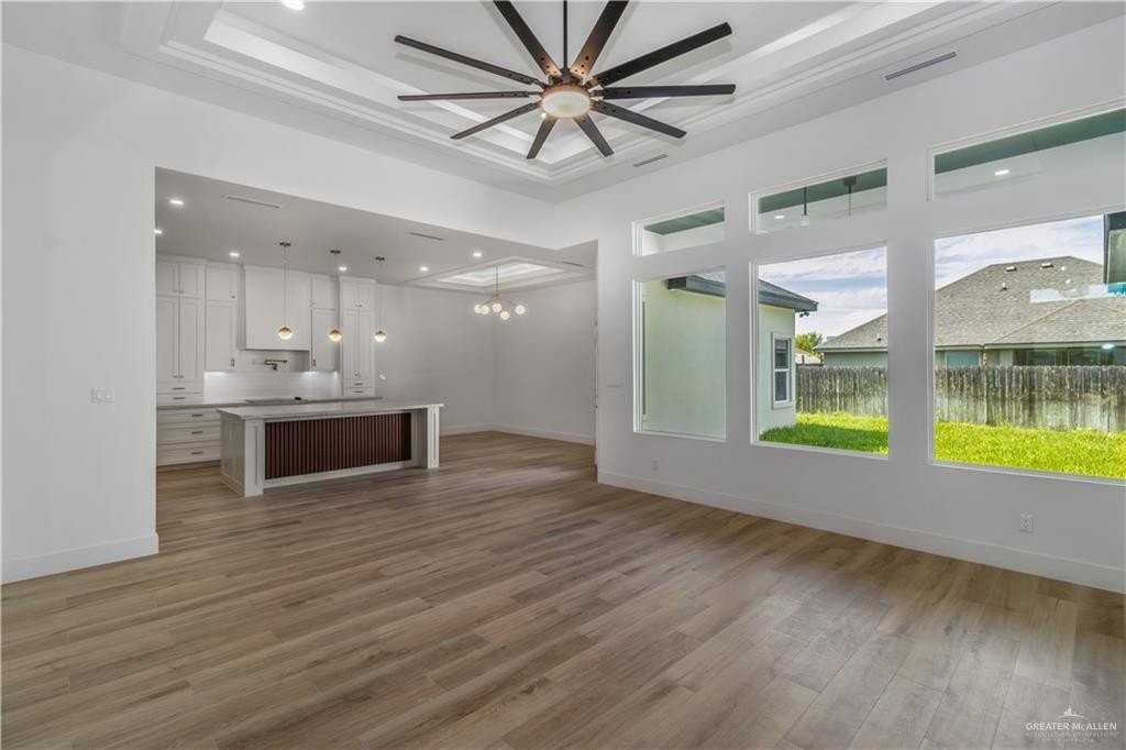 3200 Guadalupe - Photo 4 of 16
