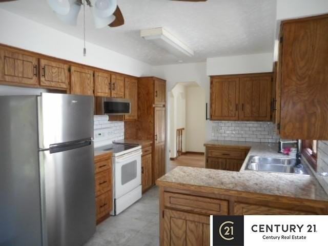 3710 Burr Oak Dr - Photo 4 of 19