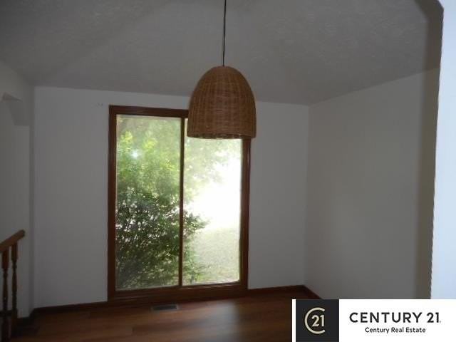 3710 Burr Oak Dr - Photo 5 of 19