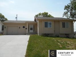 featured image of 6125 Elm St