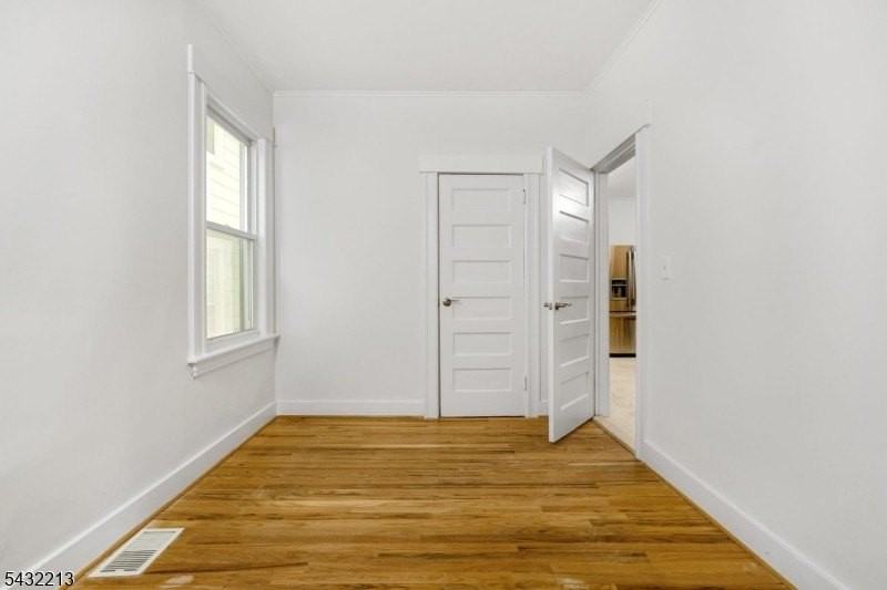 39 Struyk Ave - Photo 5 of 10