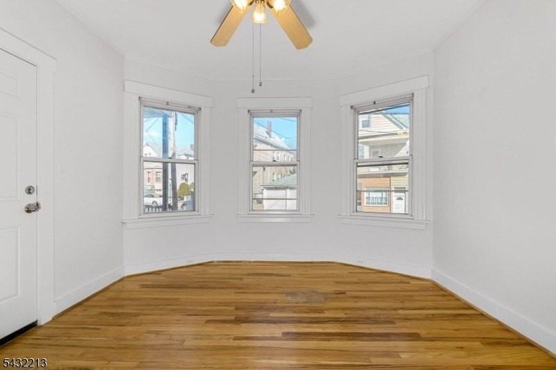 39 Struyk Ave - Photo 7 of 10