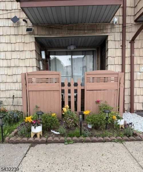 5866 S 2nd St #3A - Photo 4 of 6