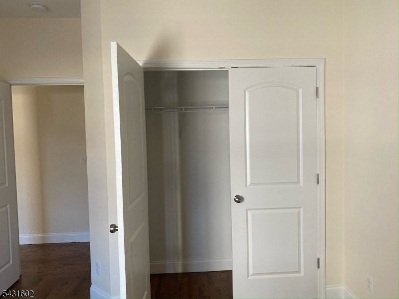 139 Washington Ave #2 - Photo 5 of 8