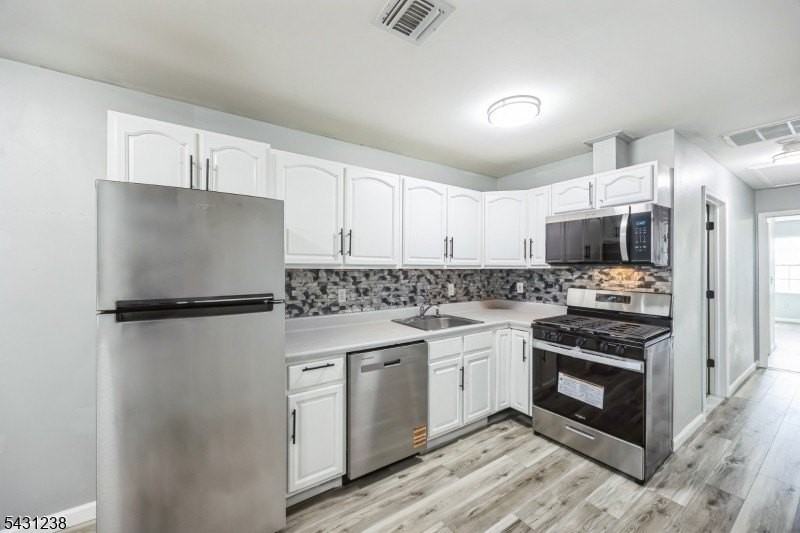 708 Ocean Ave #1 - Photo 5 of 17