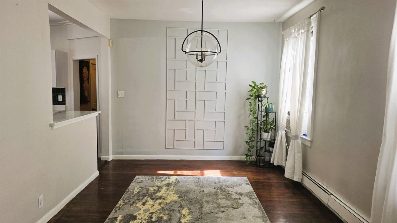 143 Main St #2 - Photo 5 of 18