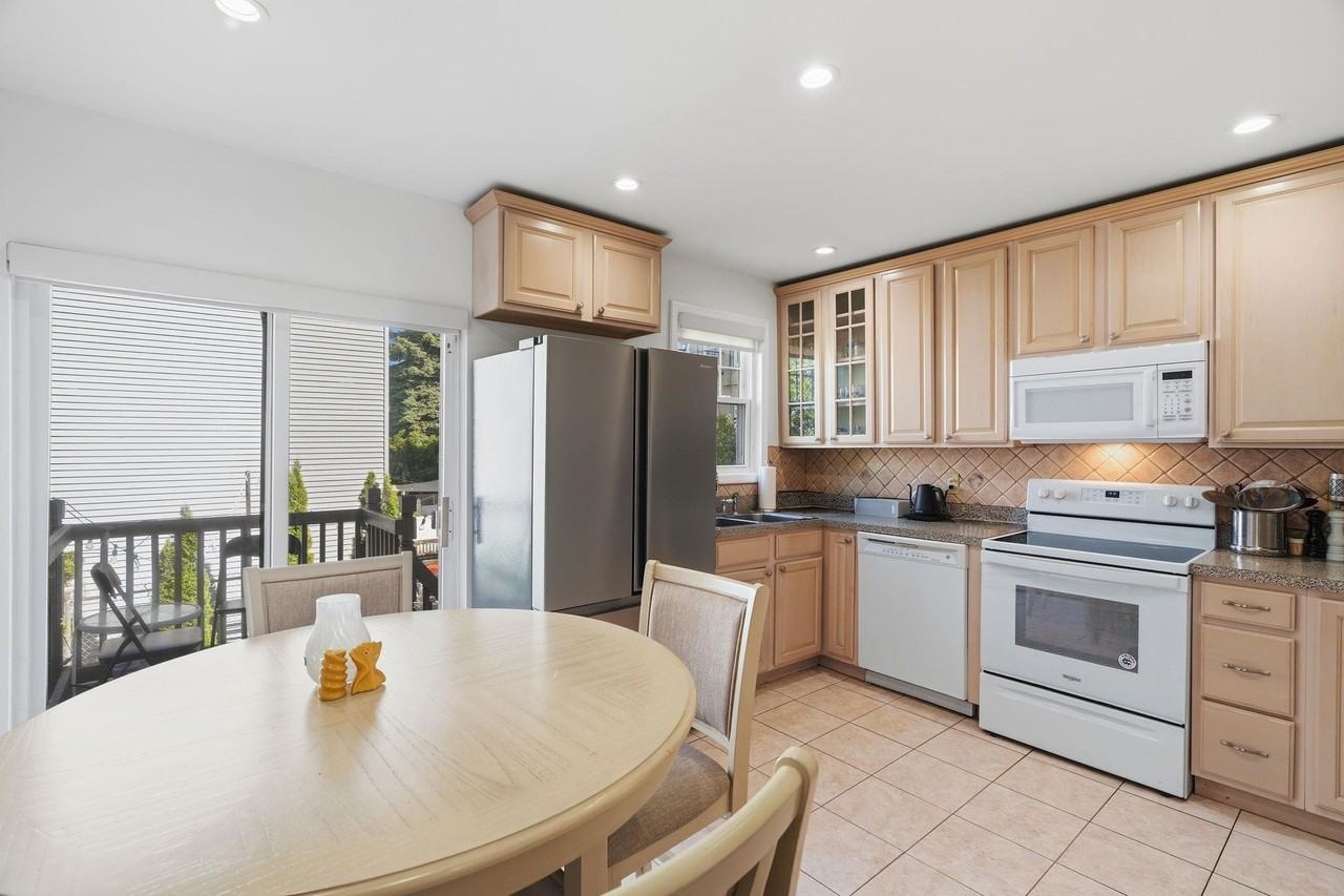 502 Gregory Ave #1 - Photo 5 of 14