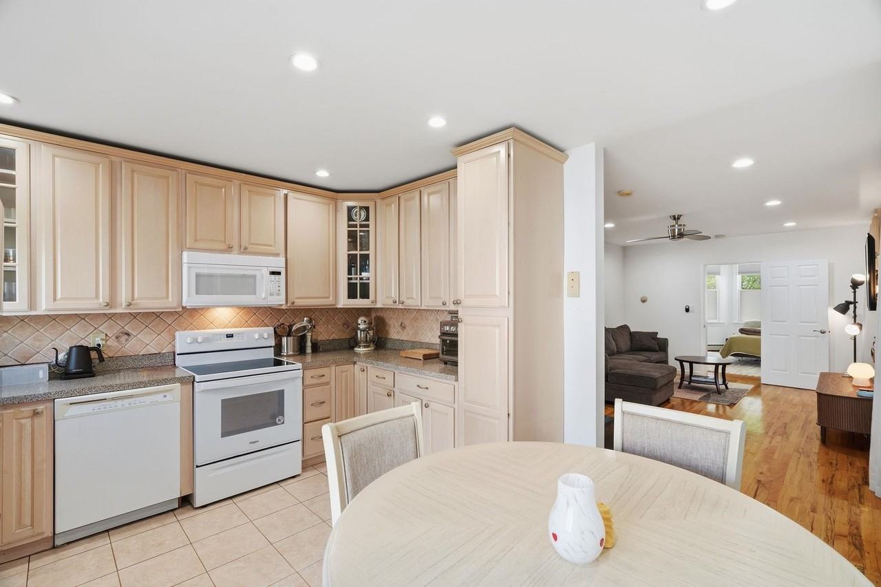 502 Gregory Ave #1 - Photo 6 of 14