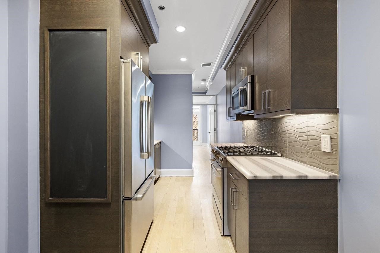 500 Jefferson St #3 - Photo 4 of 18