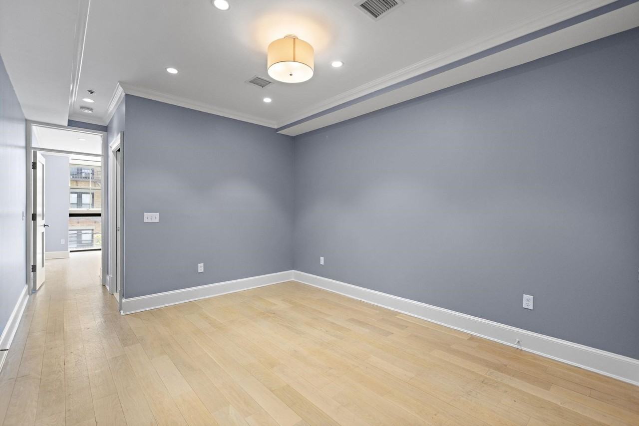 500 Jefferson St #3 - Photo 5 of 18