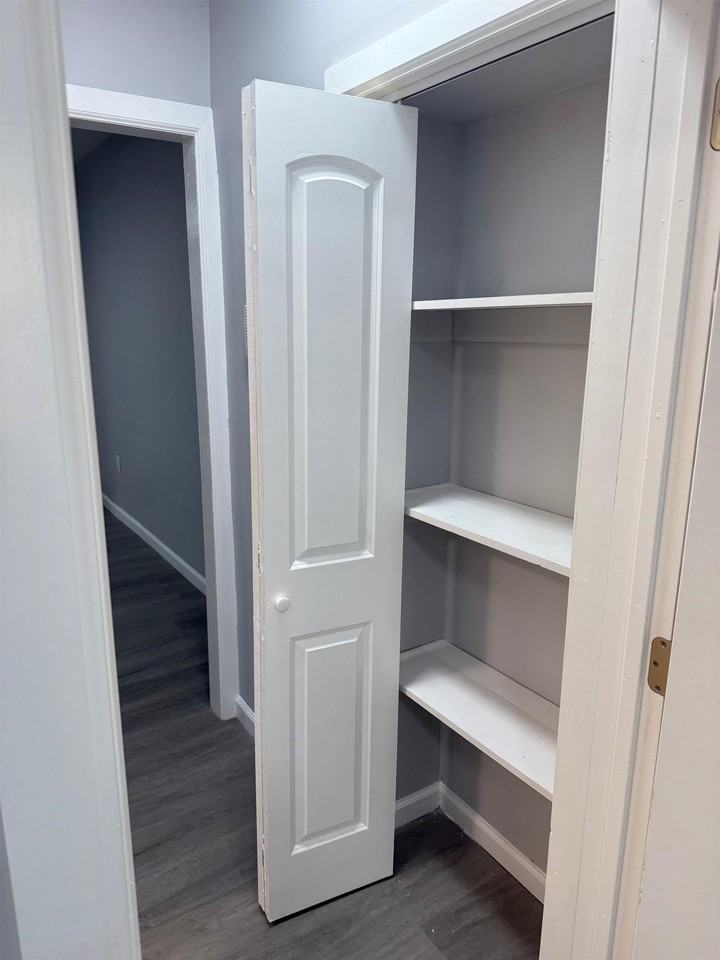 306 60TH STREET 60TH ST #4 - Photo 5 of 10