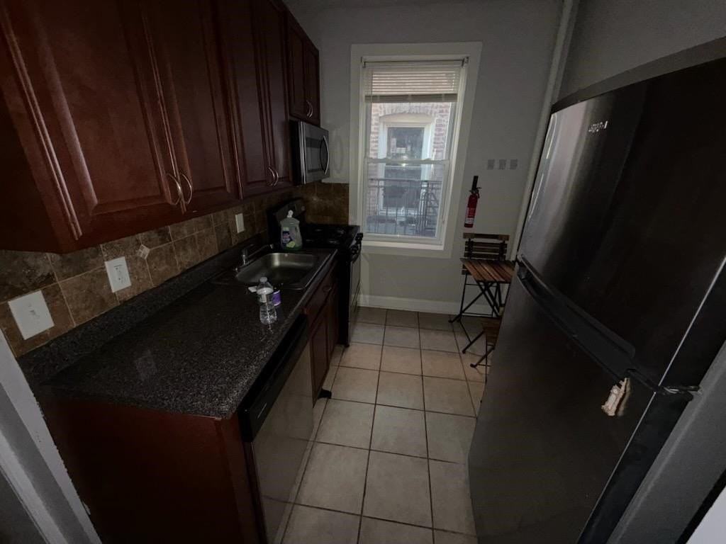 5105 Hudson Ave #4C - Photo 2 of 5
