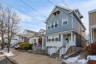 102 W 43rd St #2 - Photo 1 of 1