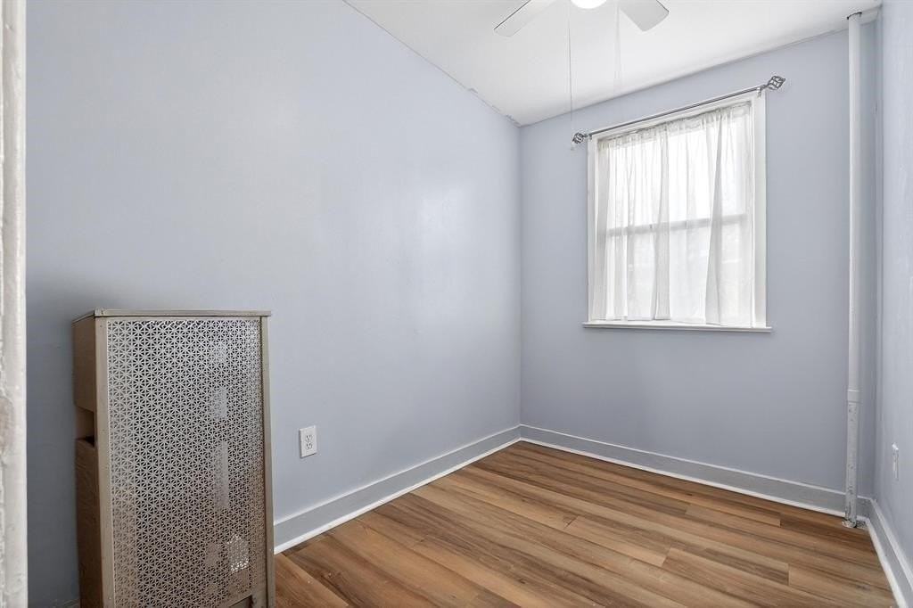 102 W 43rd St #2 - Photo 4 of 13