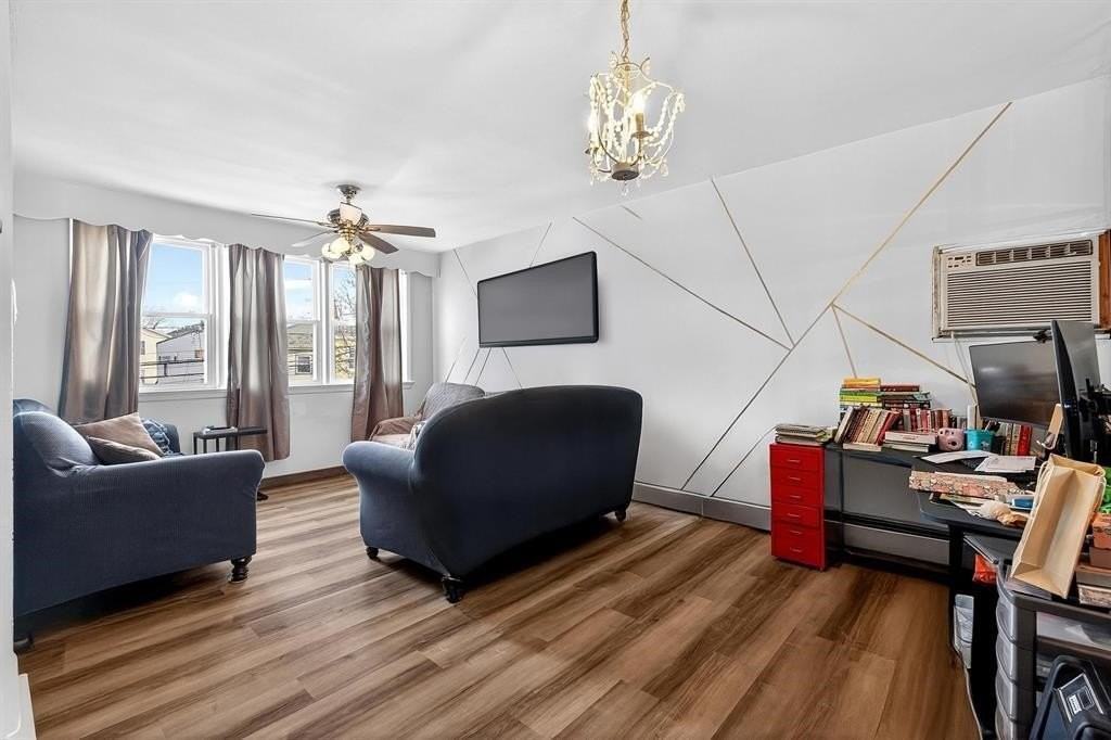 102 W 43rd St #2 - Photo 6 of 13