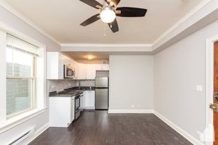 640 W Wrightwood Ave #208 - Photo 1 of 1