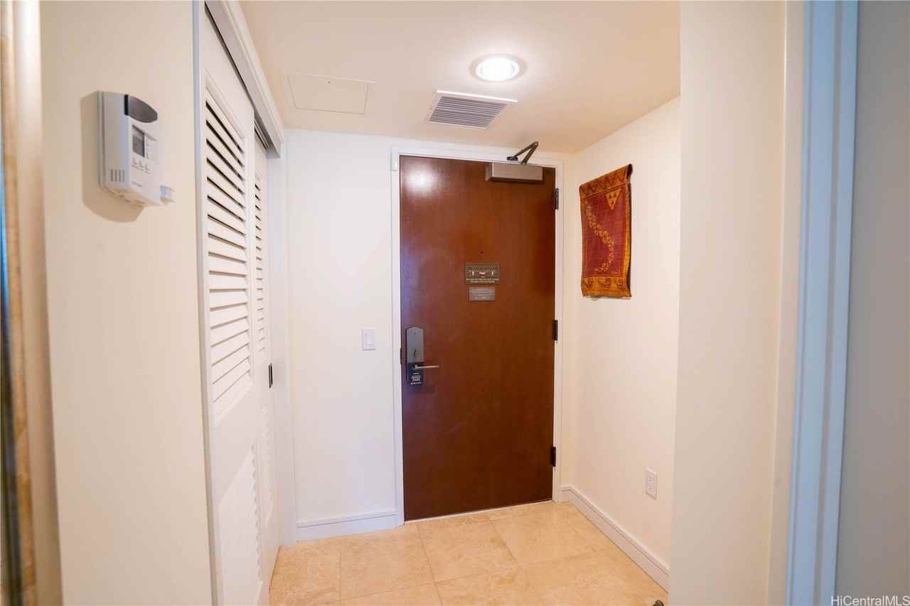223 Saratoga Rd #1312 - Photo 6 of 20