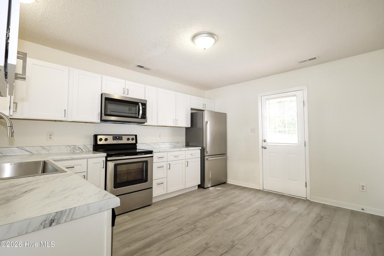 209 Mesa Ln - Photo 7 of 14
