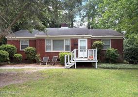 featured image of 110 N Warren St