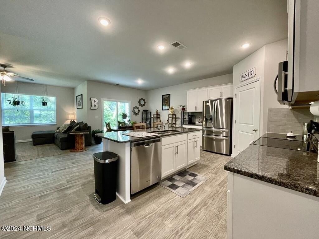 200 Gabrielle St - Photo 2 of 36