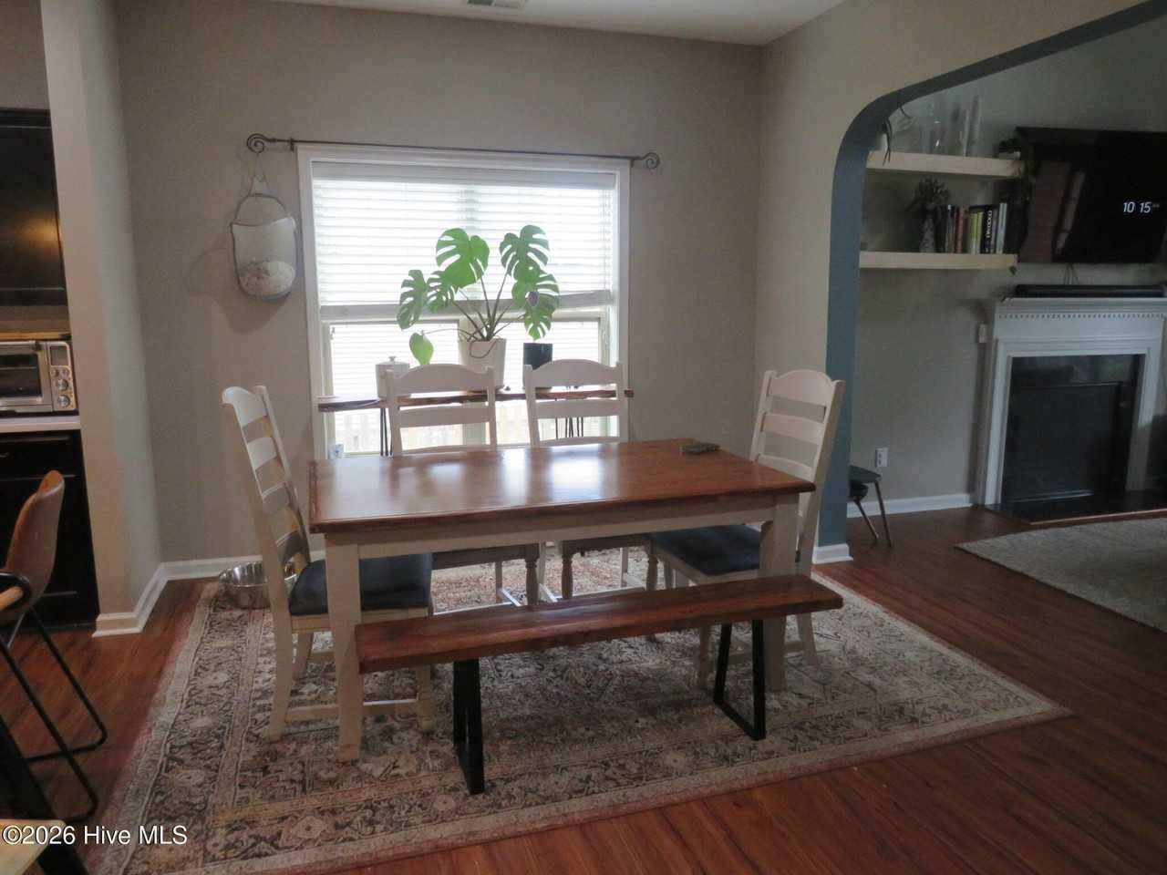 113 Sedgewood Ct - Photo 5 of 34